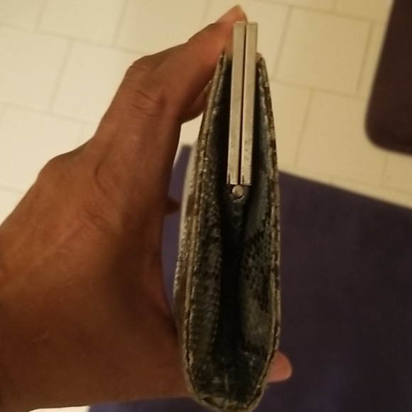 Gucci Snakeskin Clutch - Picture 7 of 8